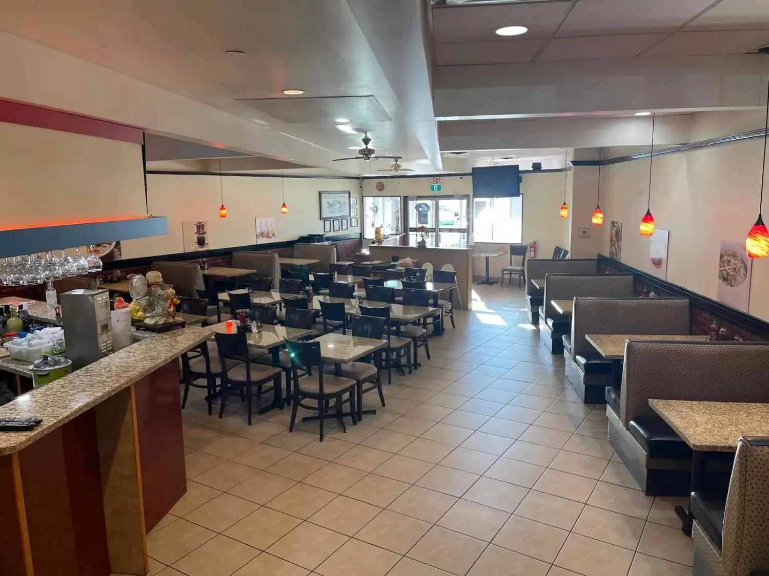 High Capacity Restaurant Opportunity NW Calgary